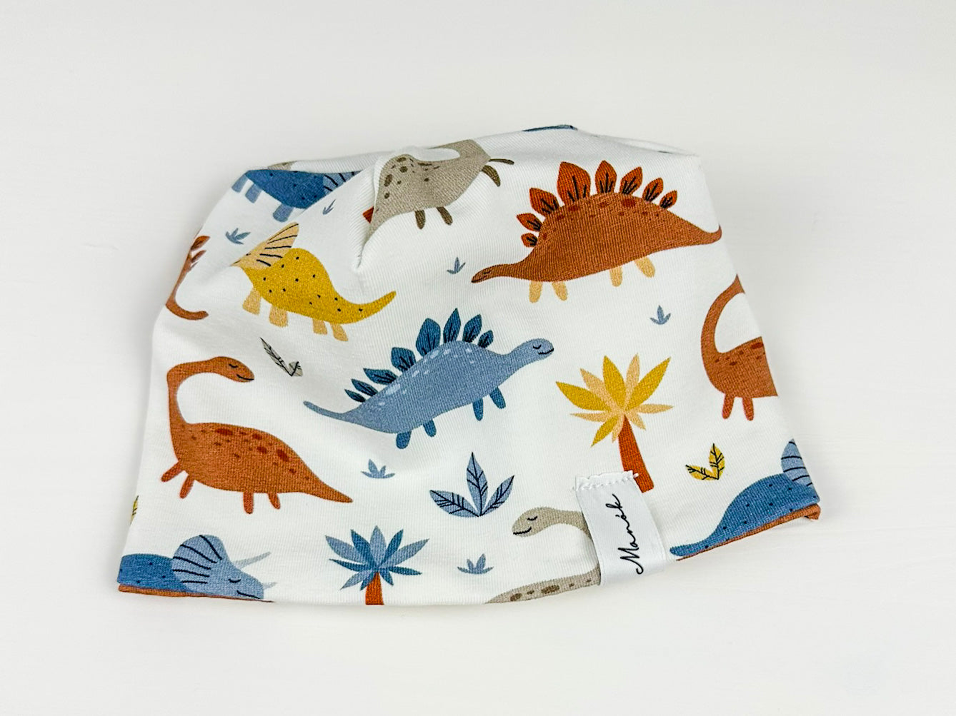 Handgemachte Beanies für Kinder und Babys sind nicht nur praktisch, um sie warm zu halten, sondern auch eine tolle Möglichkeit, ihnen einen individuellen Stil zu verleihen. Es gibt viele verschiedene Designs, Farben und Materialien, die verwendet werden können, um die Beanies einzigartig zu machen.