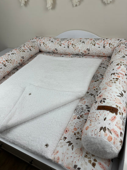Wickeltischauflage Set: Pflegeleicht und gemütlich mit Design und Frottee